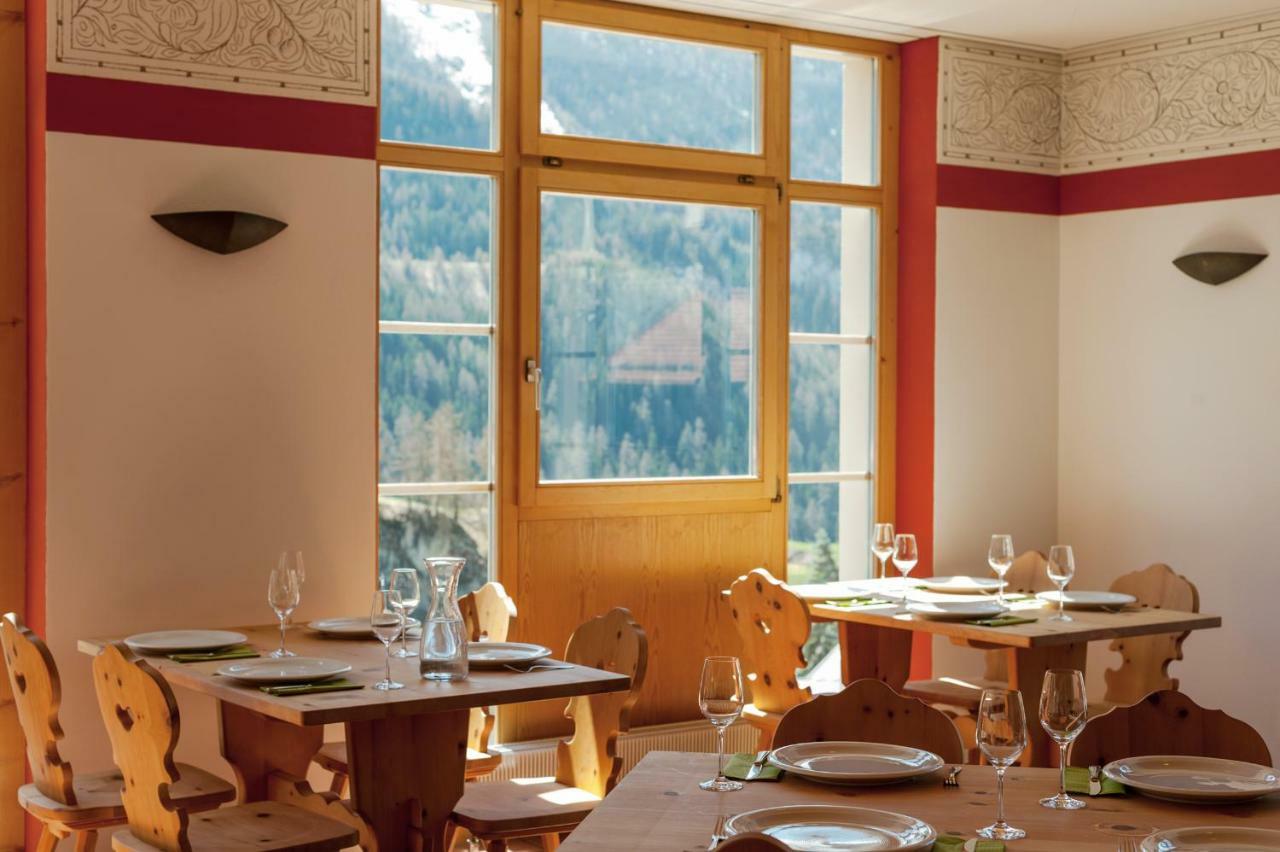 Hotel Aurora Ardez Buitenkant foto
